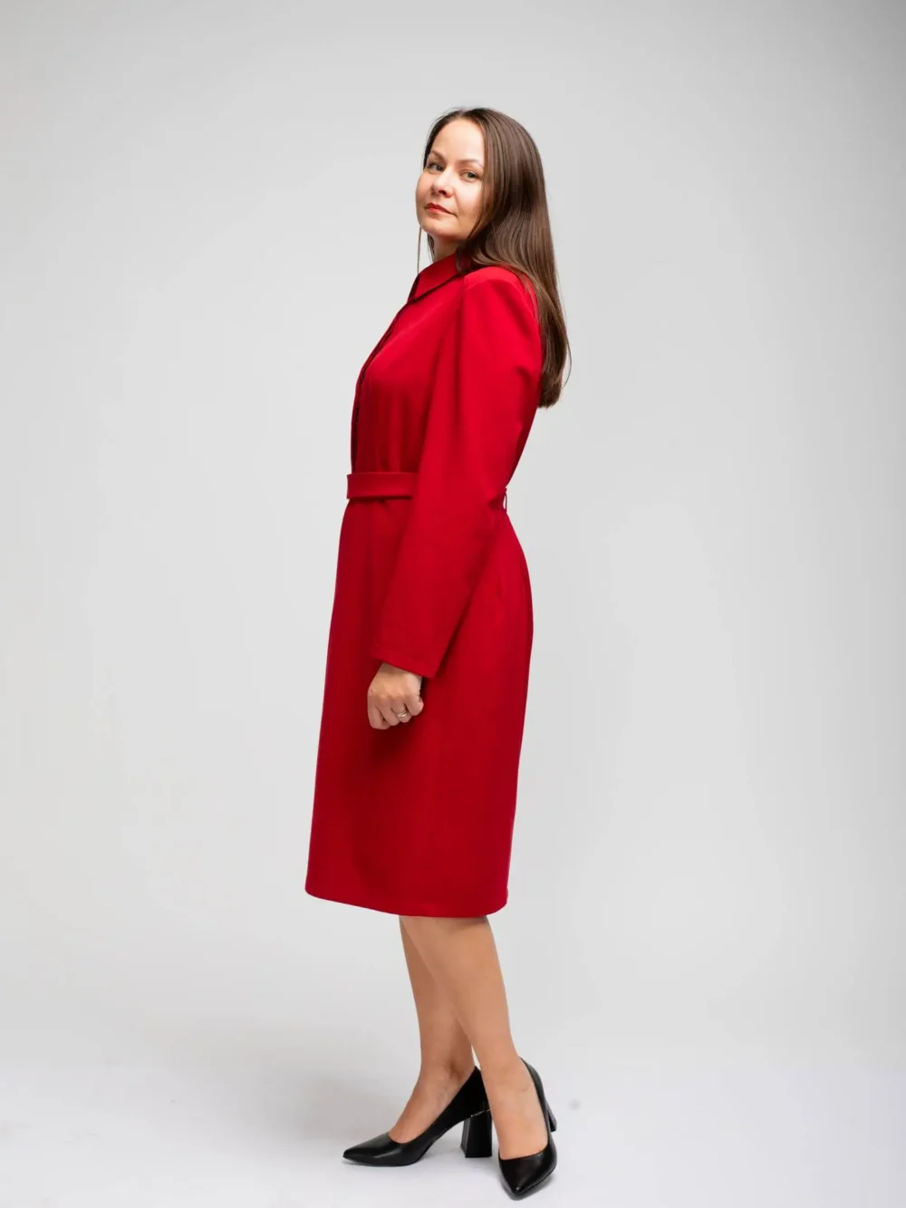 KLASIKINĖ BORDO SPALVOS SUKNELĖ