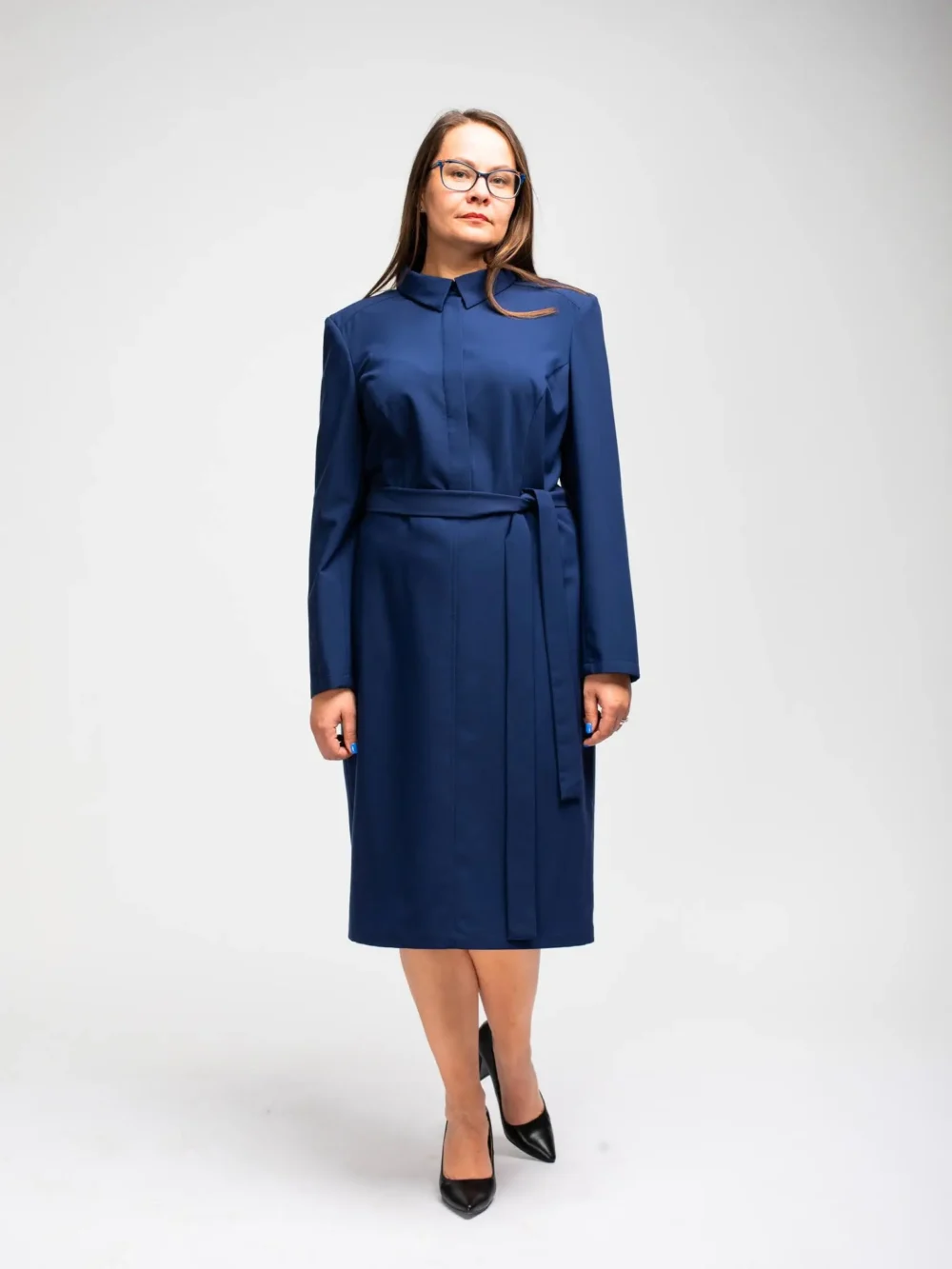 KLASIKINĖ MĖLYNOS SPALVOS SUKNELĖ