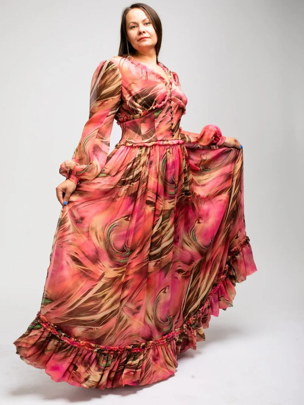 ŠIFONINĖ ROŽINĖ SUKNELĖ SU RUDAIS ATSPALVIAIS