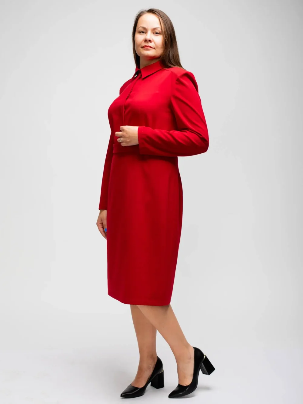 KLASIKINĖ BORDO SPALVOS SUKNELĖ