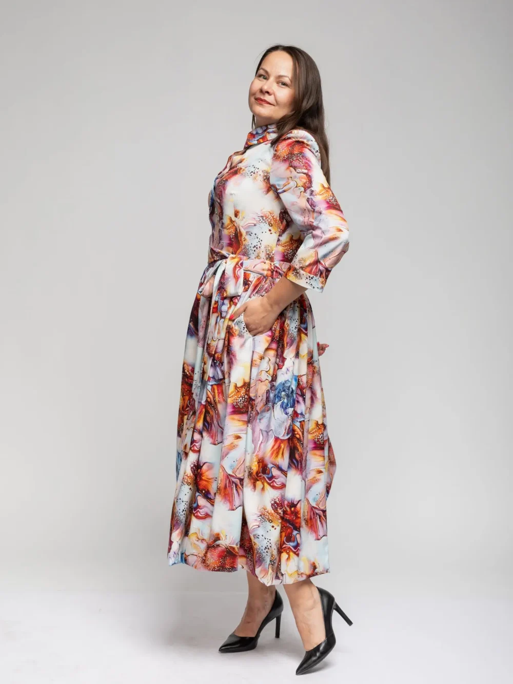 ŠILKINĖ SUKNELĖ „KORALAI“